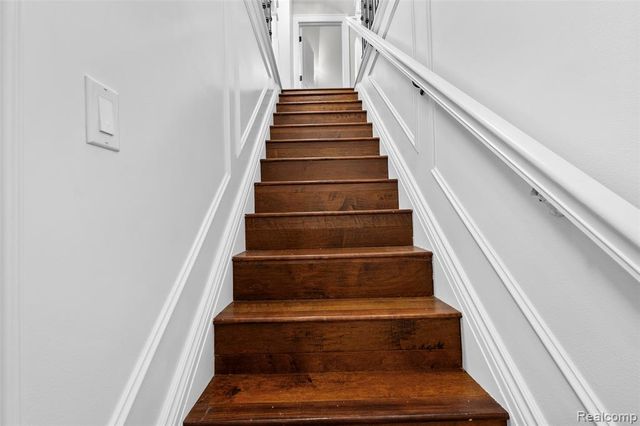 25051 Marshall Street, Dearborn, MI 48124