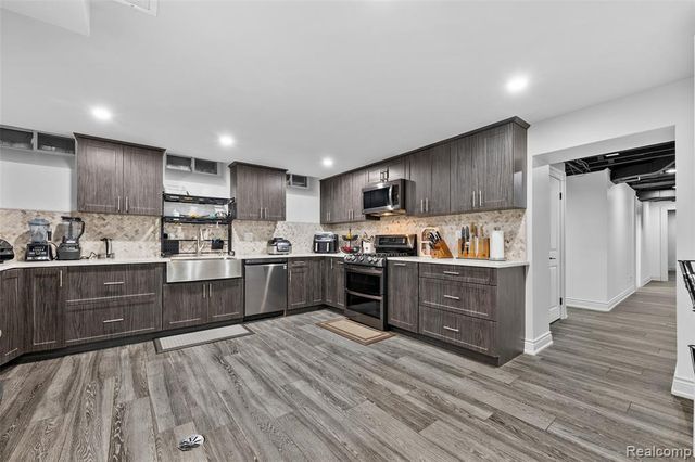 25051 Marshall Street, Dearborn, MI 48124