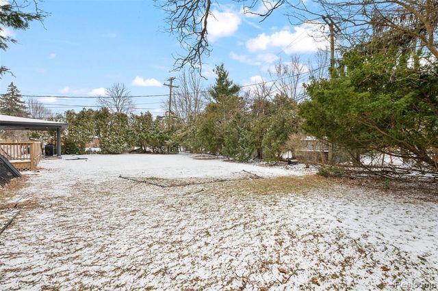 25051 Marshall Street, Dearborn, MI 48124