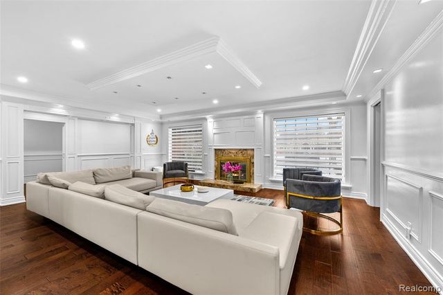 25051 Marshall Street, Dearborn, MI 48124