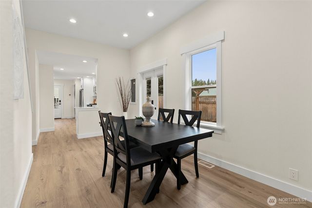 26824 SE Ravensdale Way, Ravensdale, WA 98051