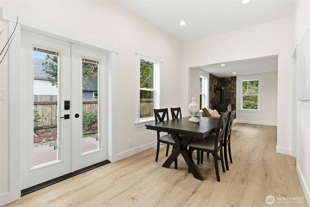 26824 SE Ravensdale Way, Ravensdale, WA 98051