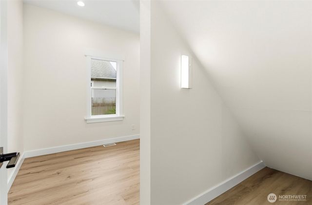 26824 SE Ravensdale Way, Ravensdale, WA 98051