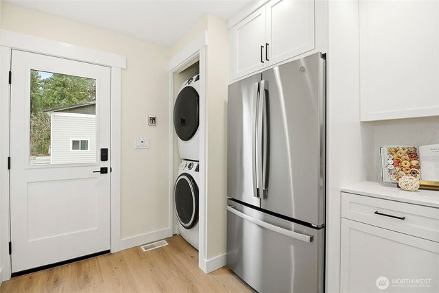 26824 SE Ravensdale Way, Ravensdale, WA 98051