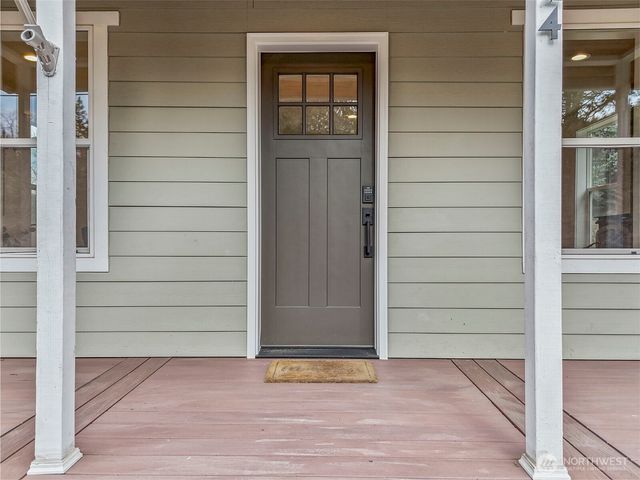 26824 SE Ravensdale Way, Ravensdale, WA 98051