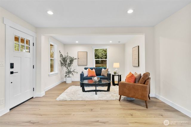 26824 SE Ravensdale Way, Ravensdale, WA 98051