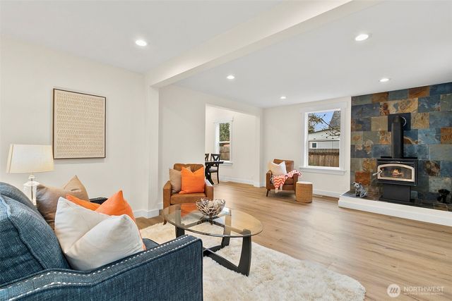 26824 SE Ravensdale Way, Ravensdale, WA 98051