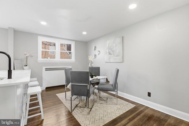 236 HAMPDEN RD, Upper Darby, PA 19082