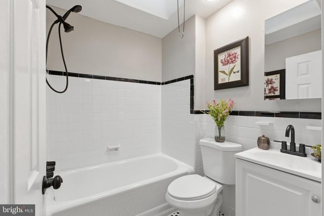236 HAMPDEN RD, Upper Darby, PA 19082