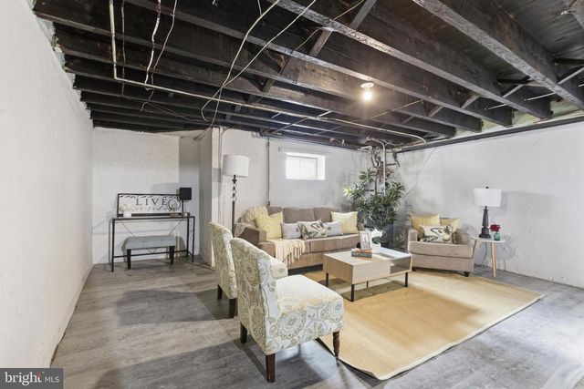 236 HAMPDEN RD, Upper Darby, PA 19082