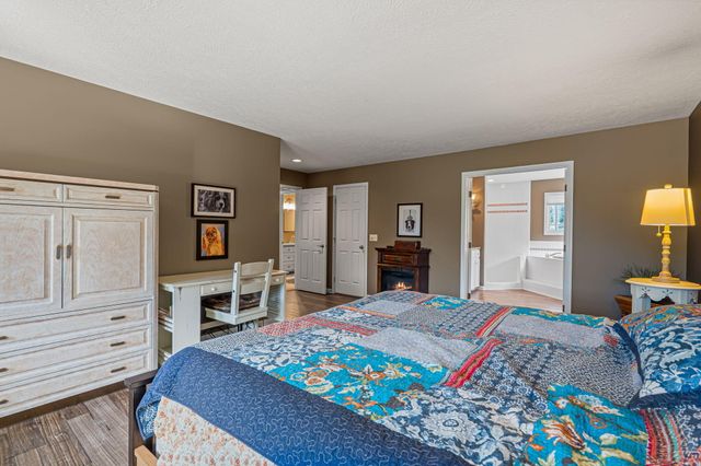 237 Covington Court Sw, Georgetown Twp, MI 49418