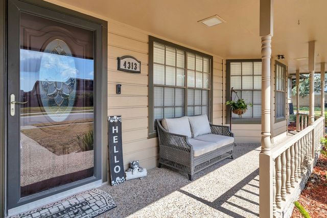 4313 Catfish Dr, Corpus Christi, TX 78410