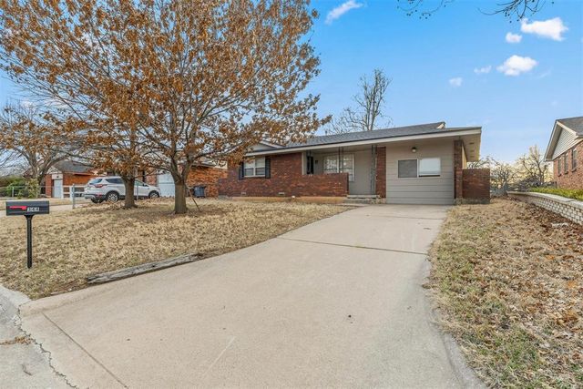 344 NW 65th Street, Lawton, OK 73505