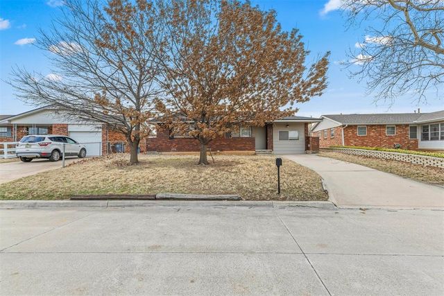 344 NW 65th Street, Lawton, OK 73505