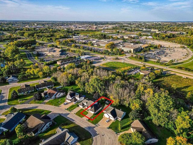 2615 N MILLBROOK ROAD, Appleton, WI 54914