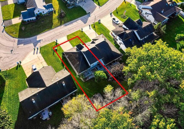 2615 N MILLBROOK ROAD, Appleton, WI 54914