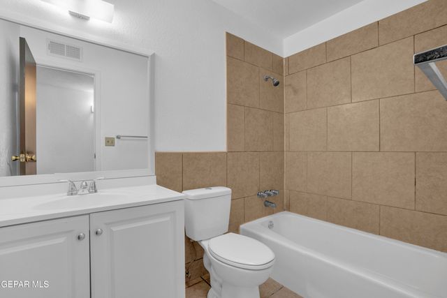 3452 TASCOSA Street, El Paso, TX 79936