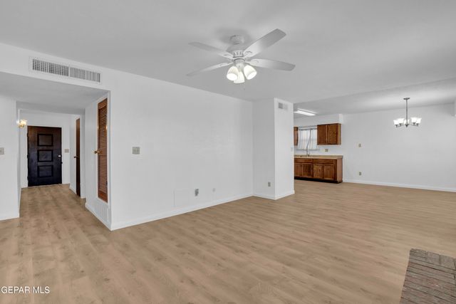 3452 TASCOSA Street, El Paso, TX 79936