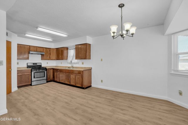 3452 TASCOSA Street, El Paso, TX 79936