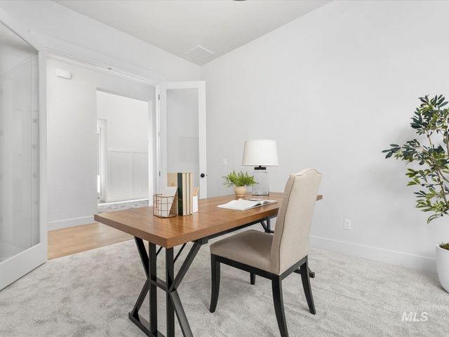 6900 Saddle Bred Way, Star, ID 83669