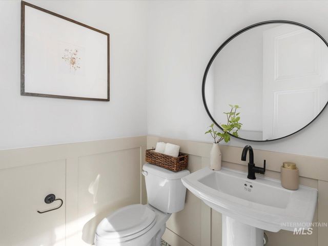 6900 Saddle Bred Way, Star, ID 83669