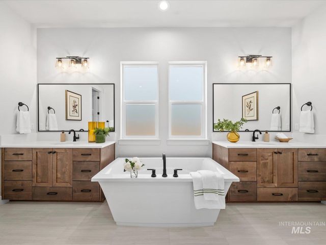 6900 Saddle Bred Way, Star, ID 83669