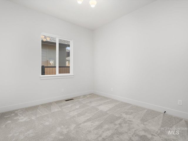 6900 Saddle Bred Way, Star, ID 83669