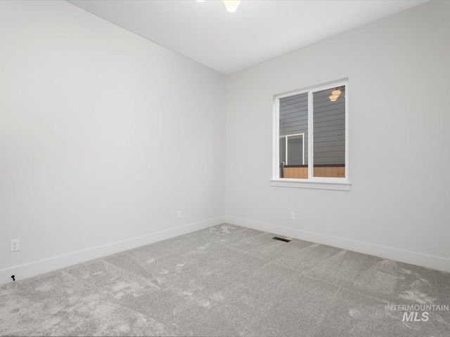 6900 Saddle Bred Way, Star, ID 83669