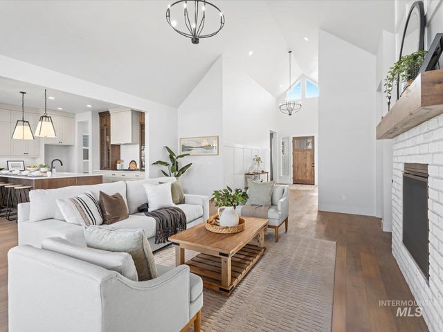 6900 Saddle Bred Way, Star, ID 83669