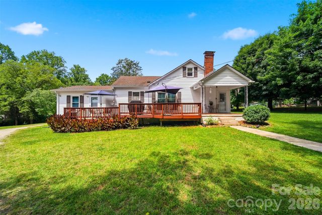 431 W 20th Street, Newton, NC 28658