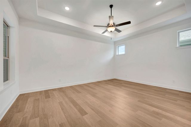 2086 Spotted Fawn Drive, Arlington, TX 76005