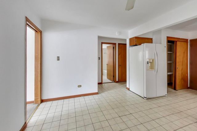 1833 Oak Park Avenue, Berwyn, IL 60402