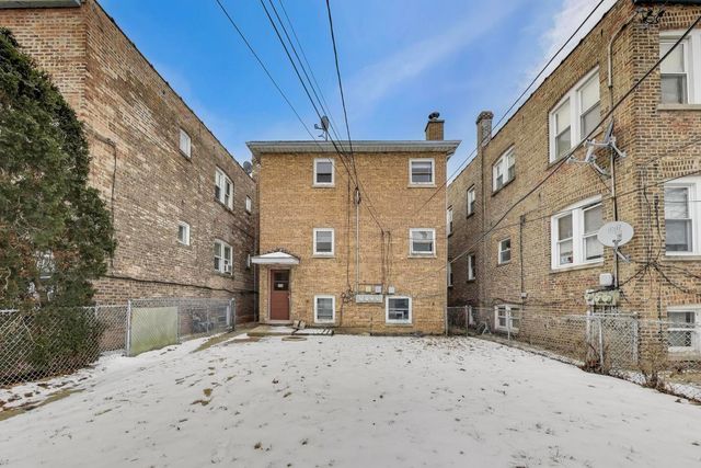 1833 Oak Park Avenue, Berwyn, IL 60402