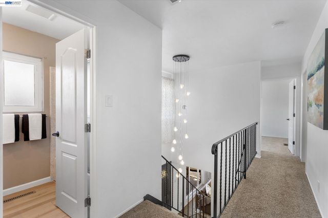 16683 Kildare Rd, Castro Valley, CA 94578
