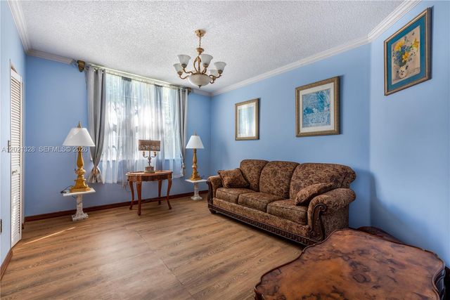 19601 E Country Club Dr 7102, Aventura, FL 33180