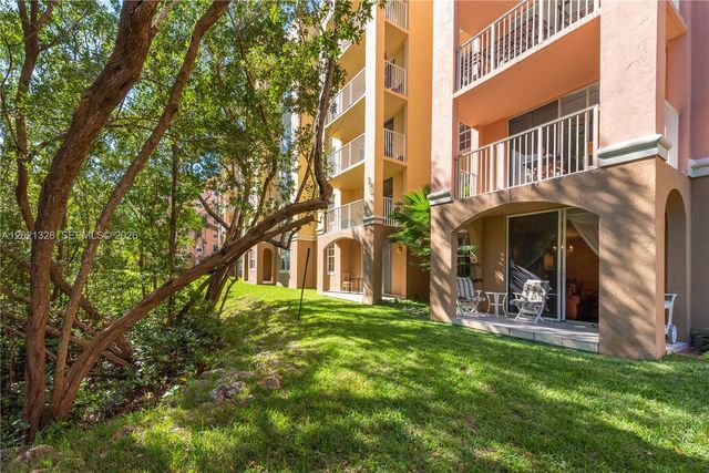 19601 E Country Club Dr 7102, Aventura, FL 33180