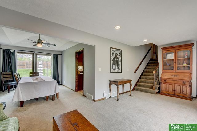 511 S 150 Circle, Omaha, NE 68154