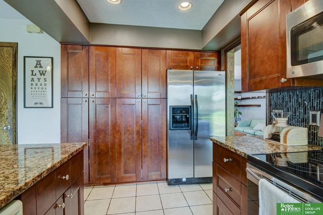 511 S 150 Circle, Omaha, NE 68154
