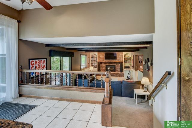 511 S 150 Circle, Omaha, NE 68154