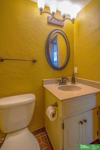 511 S 150 Circle, Omaha, NE 68154