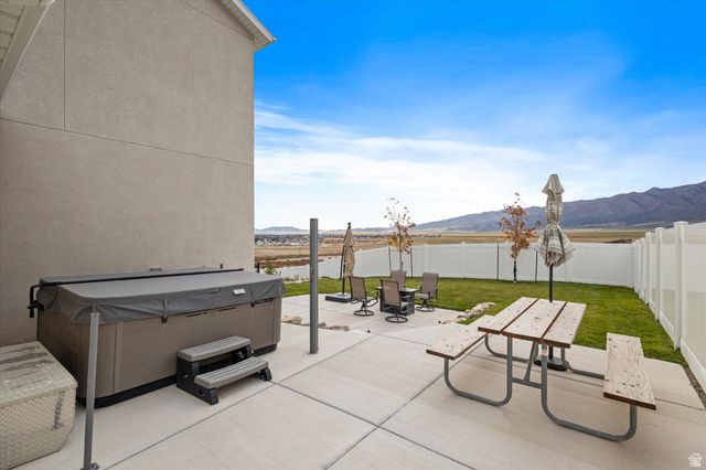 7091 N OQUIRRH RANCH PKWY, Eagle Mountain, UT 84005