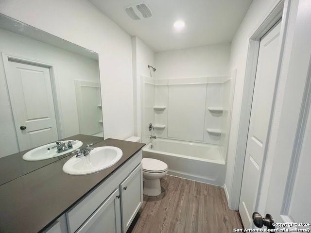 2504 SWEET OLIVE, New Braunfels, TX 78130