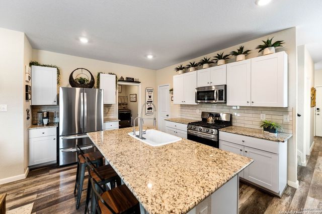 3402 Angus Creek, San Antonio, TX 78245