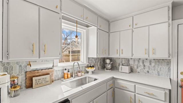 2921 Cummings Drive, Oklahoma City, OK 73107