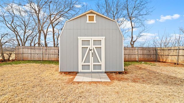 2921 Cummings Drive, Oklahoma City, OK 73107