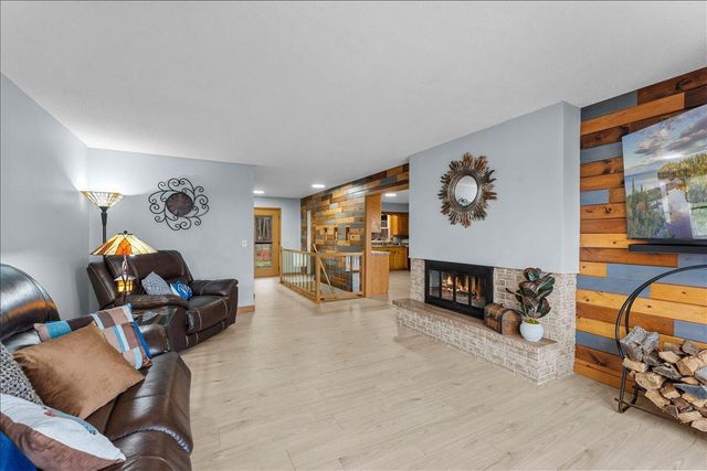 13100 Island View Drive NW, Elk River, MN 55330