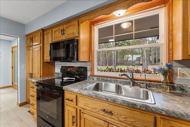 13100 Island View Drive NW, Elk River, MN 55330