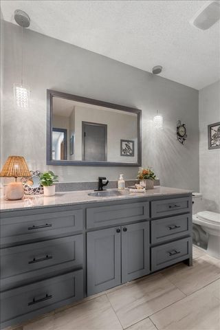 13100 Island View Drive NW, Elk River, MN 55330