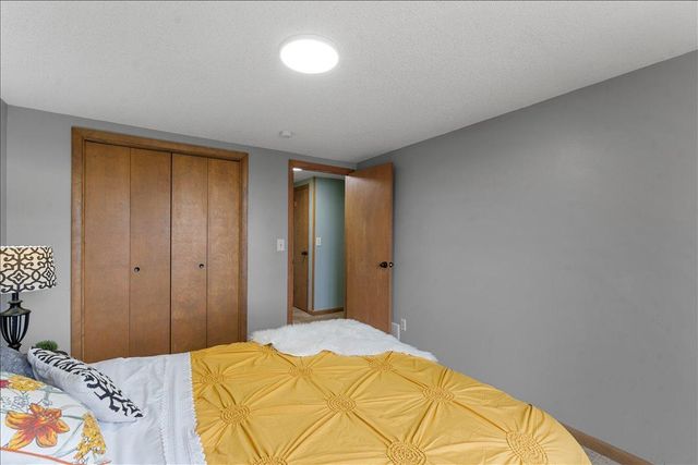 13100 Island View Drive NW, Elk River, MN 55330