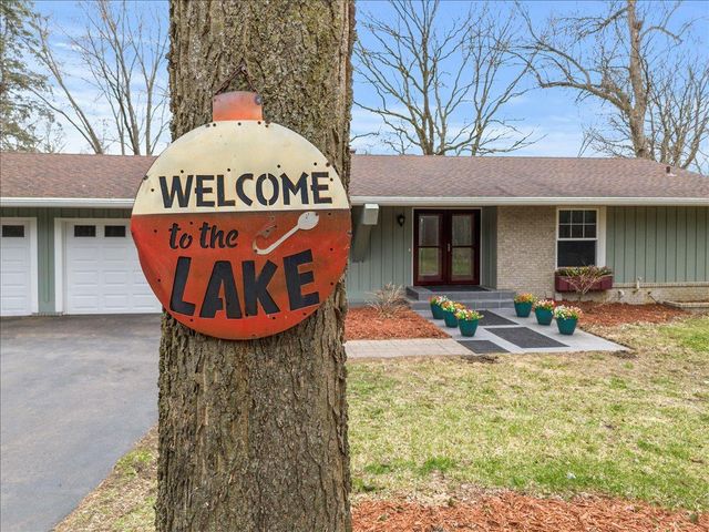 13100 Island View Drive NW, Elk River, MN 55330